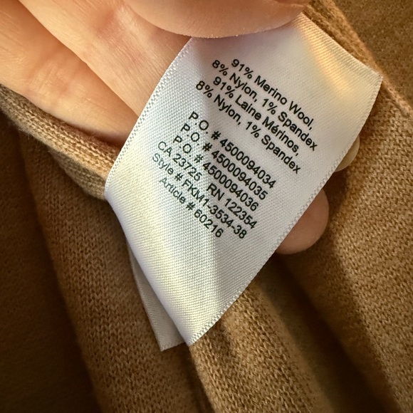 Babaton Kirby Duster/Sweater - Picture 5 of 7